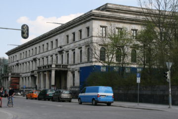 Munich Nazi history tour school groups - The "Führerbau" in Munich