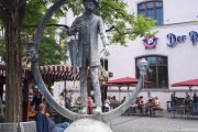 Karl Valentin Brunnen am Viktualienmarkt, München