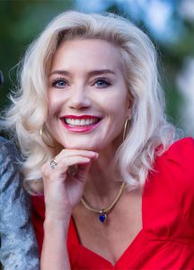 Die Autorin Sabine Vöhringer